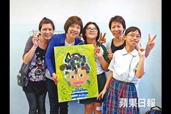 心光學生「看見」院長的美